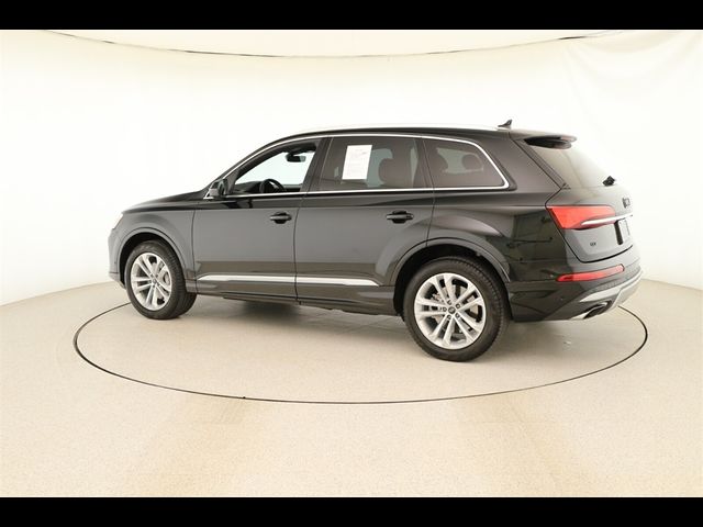 2025 Audi Q7 Premium