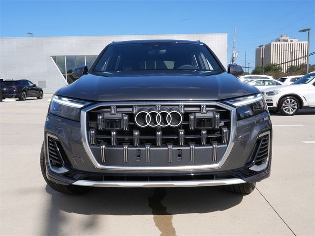 2025 Audi Q7 Premium