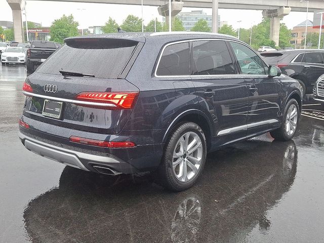 2025 Audi Q7 Premium