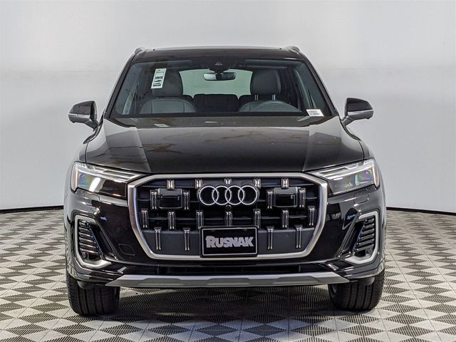 2025 Audi Q7 Premium