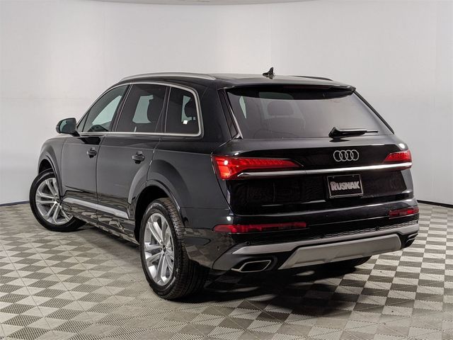 2025 Audi Q7 Premium