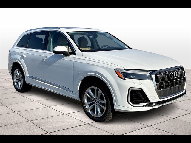 2025 Audi Q7 Premium