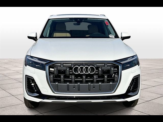 2025 Audi Q7 Premium