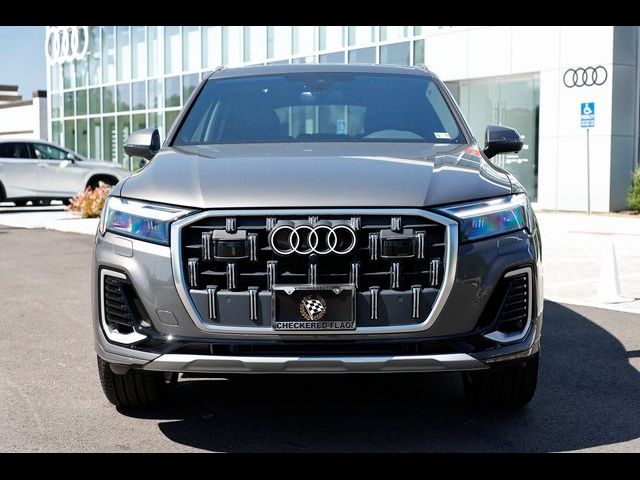 2025 Audi Q7 Premium