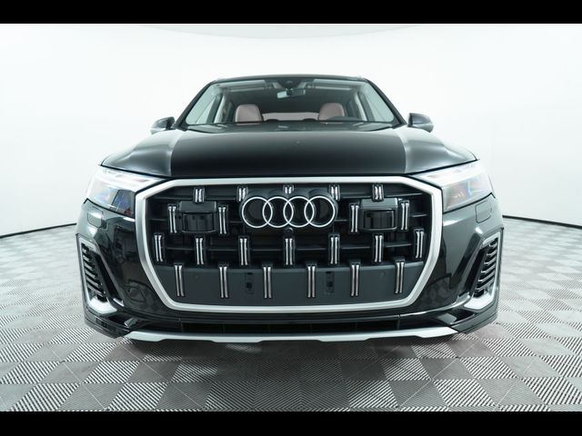 2025 Audi Q7 Premium