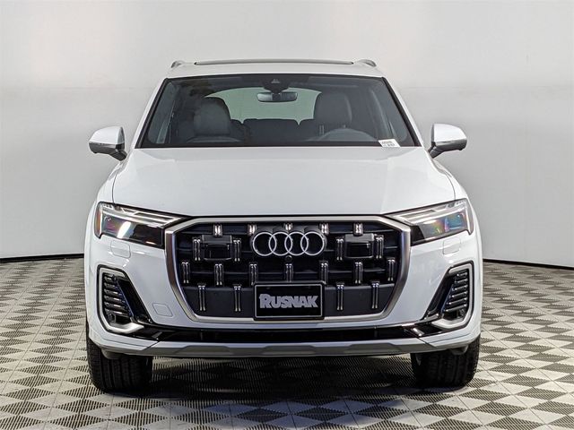 2025 Audi Q7 Premium