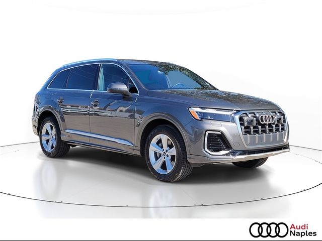 2025 Audi Q7 Premium