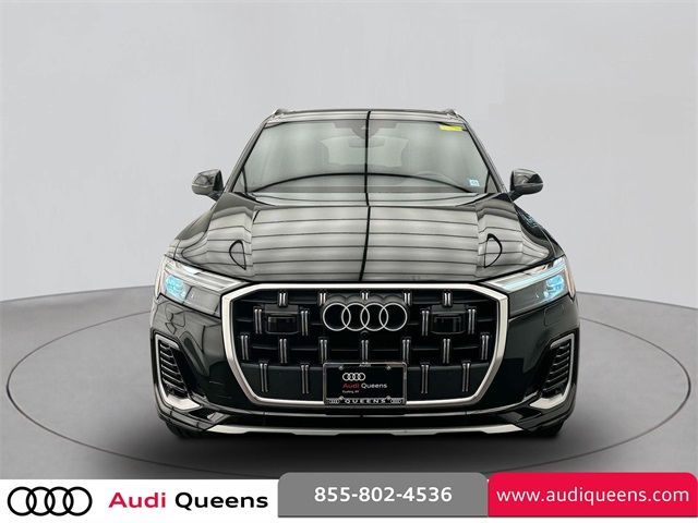 2025 Audi Q7 Premium