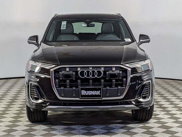 2025 Audi Q7 Premium