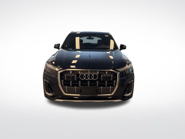 2025 Audi Q7 Premium