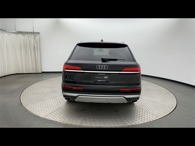 2025 Audi Q7 Premium