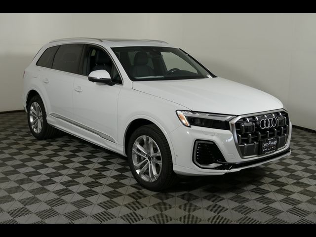 2025 Audi Q7 Premium