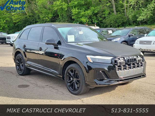 2025 Audi Q7 Premium