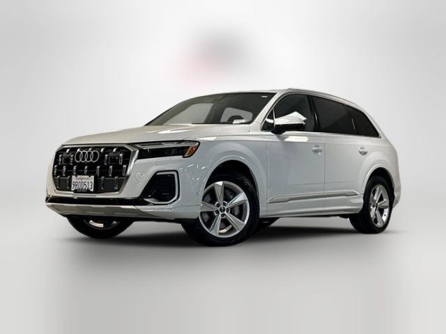 2025 Audi Q7 Premium