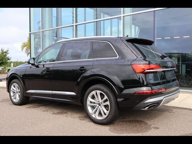 2025 Audi Q7 Premium