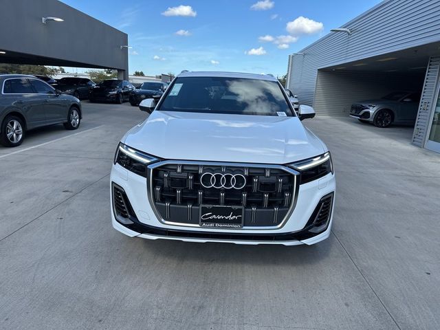 2025 Audi Q7 Premium