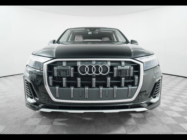 2025 Audi Q7 Premium