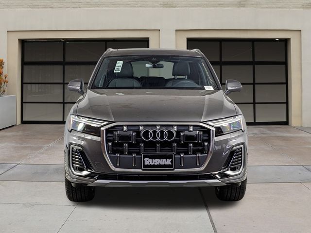 2025 Audi Q7 Premium