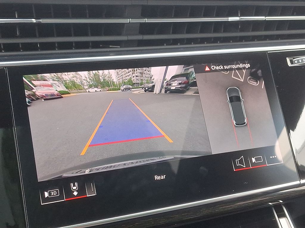Vehicle image 18 of 30