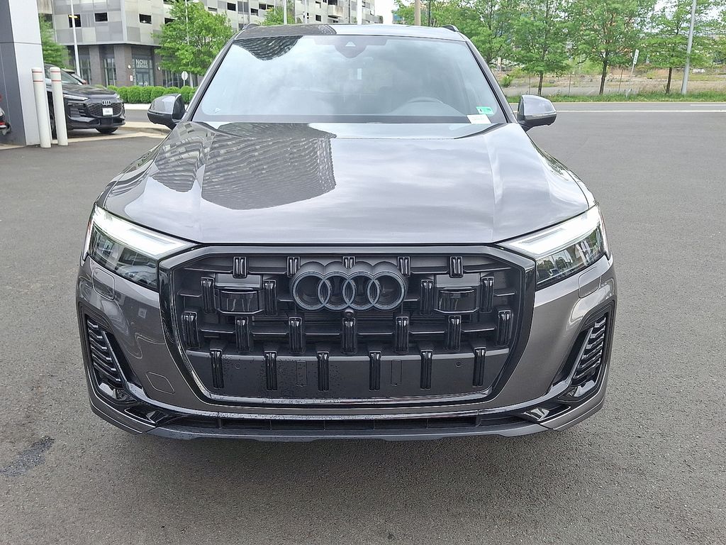 Vehicle image 4 of 30