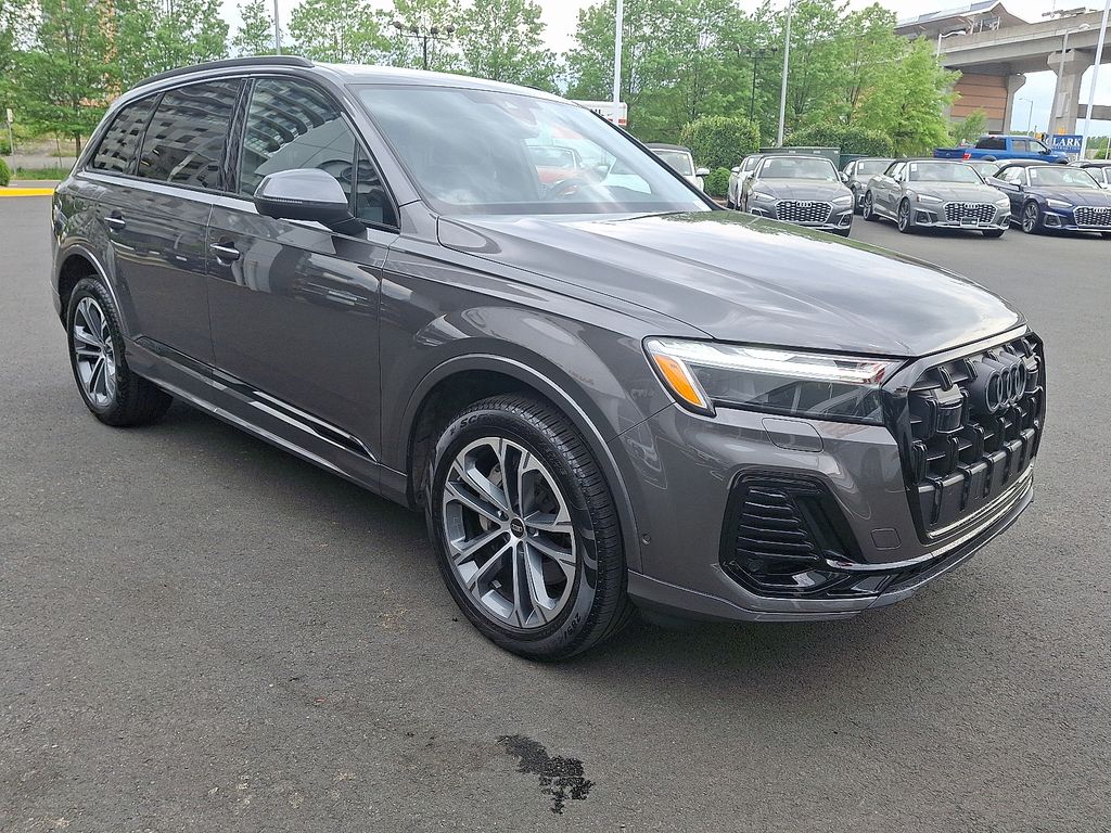 Vehicle image 6 of 30
