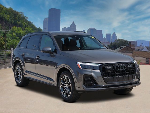 2025 Audi Q7 Premium Plus