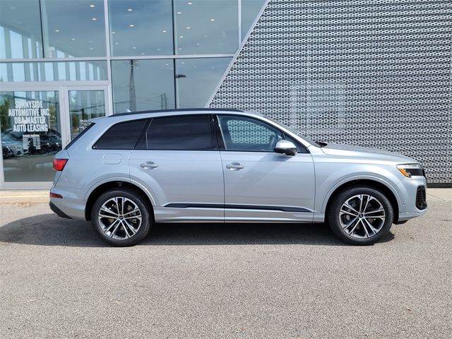 2025 Audi Q7 Premium Plus