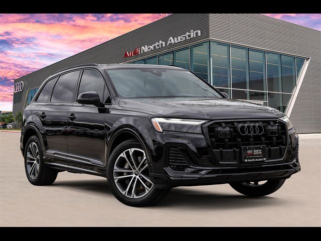 2025 Audi Q7 Premium Plus