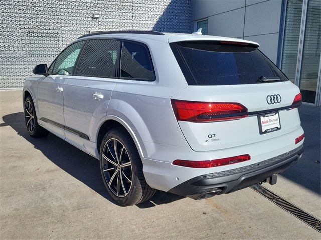 2025 Audi Q7 Premium Plus