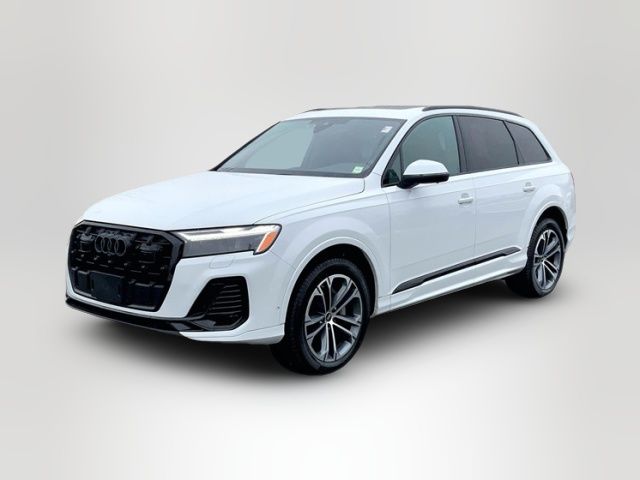 2025 Audi Q7 Premium Plus