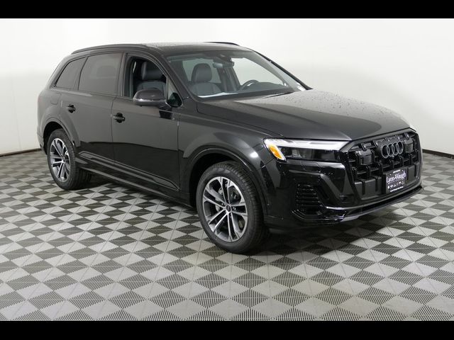 2025 Audi Q7 Premium Plus