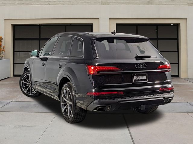 2025 Audi Q7 Premium Plus