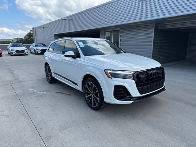 2025 Audi Q7 Premium Plus