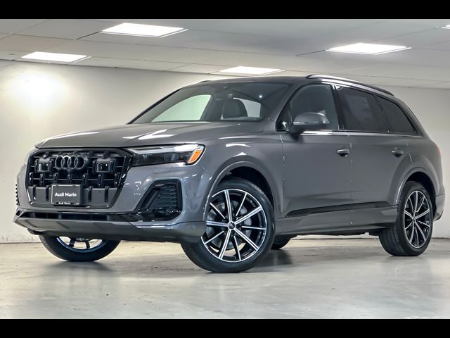 2025 Audi Q7 Premium Plus