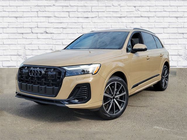 2025 Audi Q7 Premium Plus