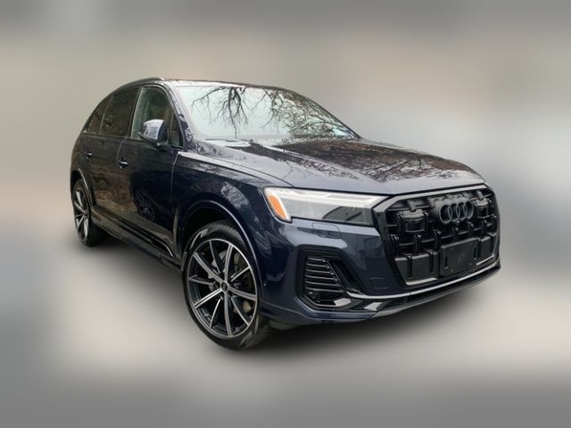 2025 Audi Q7 Premium Plus