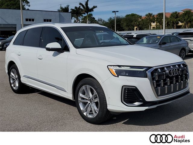 2025 Audi Q7 Premium Plus