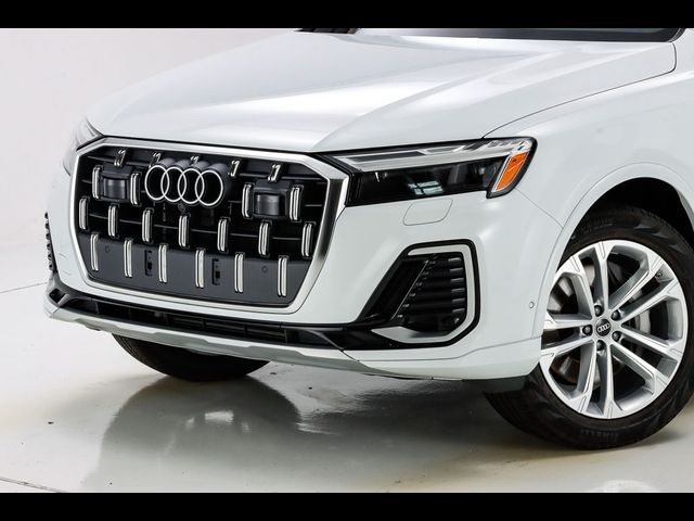 2025 Audi Q7 Premium Plus