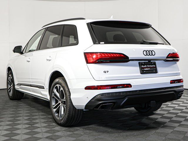 2025 Audi Q7 Premium Plus