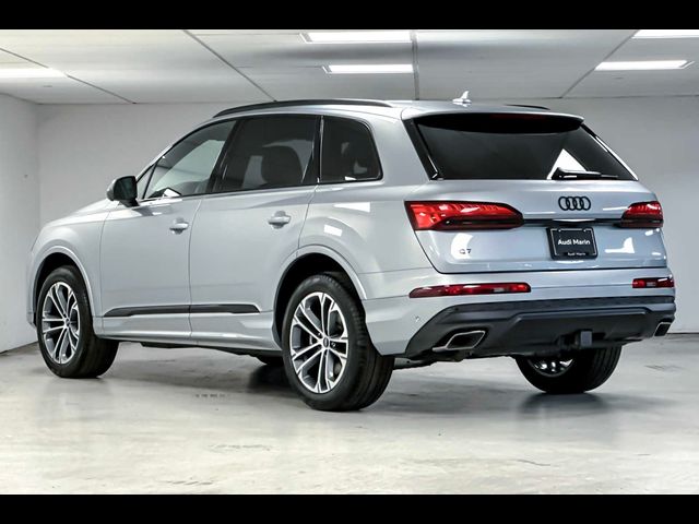 2025 Audi Q7 Premium Plus