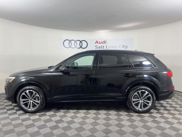 2025 Audi Q7 Premium Plus