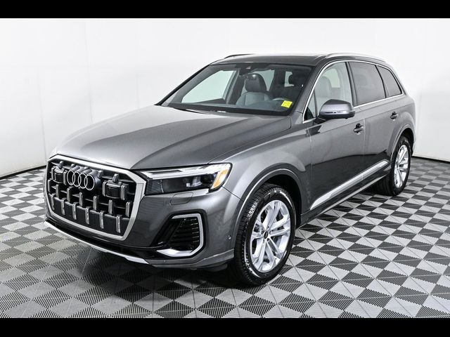 2025 Audi Q7 Premium Plus