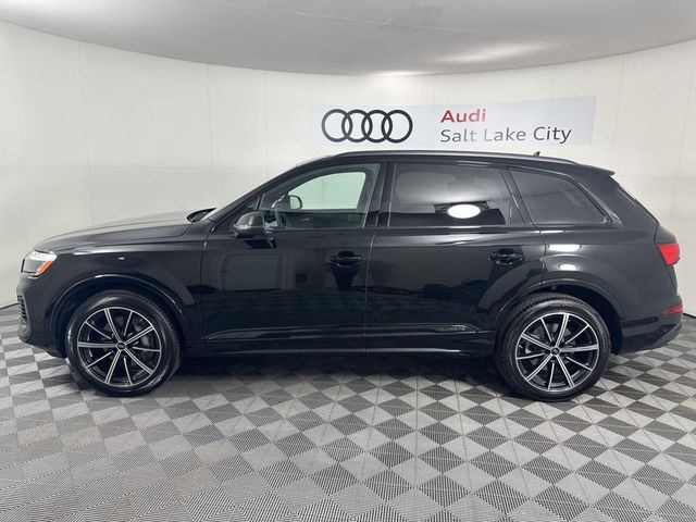 2025 Audi Q7 Premium Plus