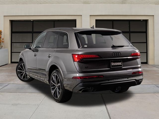 2025 Audi Q7 Premium Plus