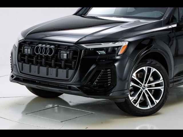 2025 Audi Q7 Premium Plus