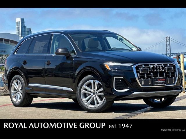 2025 Audi Q7 Premium Plus