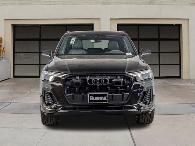 2025 Audi Q7 Premium Plus