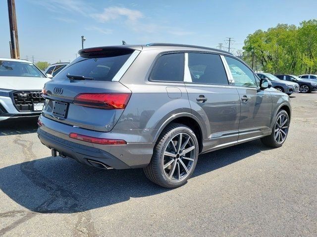 2025 Audi Q7 Premium Plus