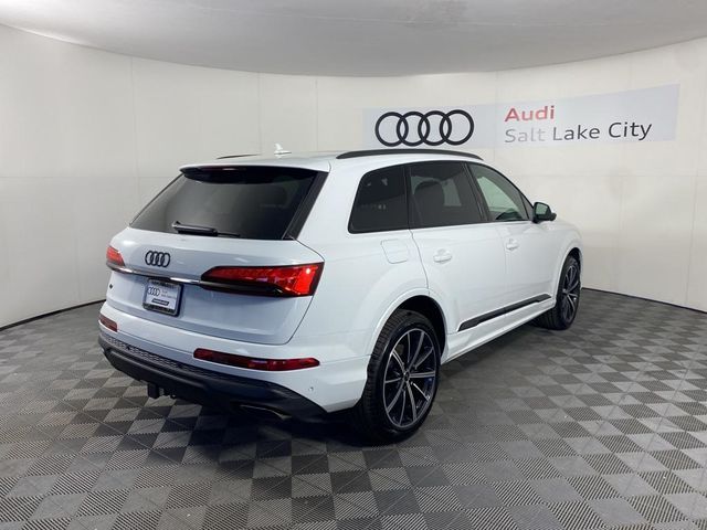 2025 Audi Q7 Premium Plus