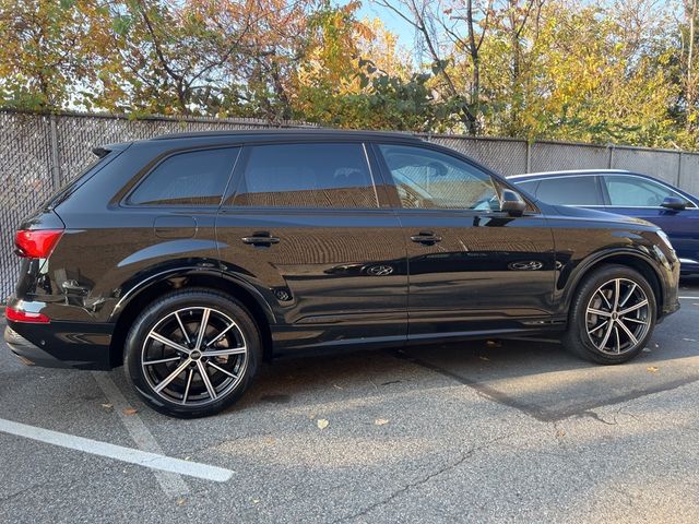 2025 Audi Q7 Premium Plus